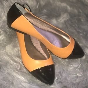 Two Tone Patent Leather Flats 🔥🔥🔥🔥🔥